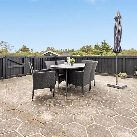 Feriehus Vladan - 1-6km From The Sea By Interhome *